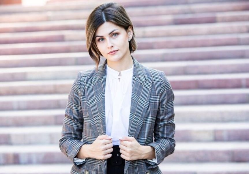 The Return of the Power Suit, How Women in Finance Are Reclaiming Broad Shoulders and Chalk Stripes